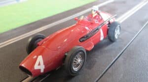 OLD F1 CAR MASERATI