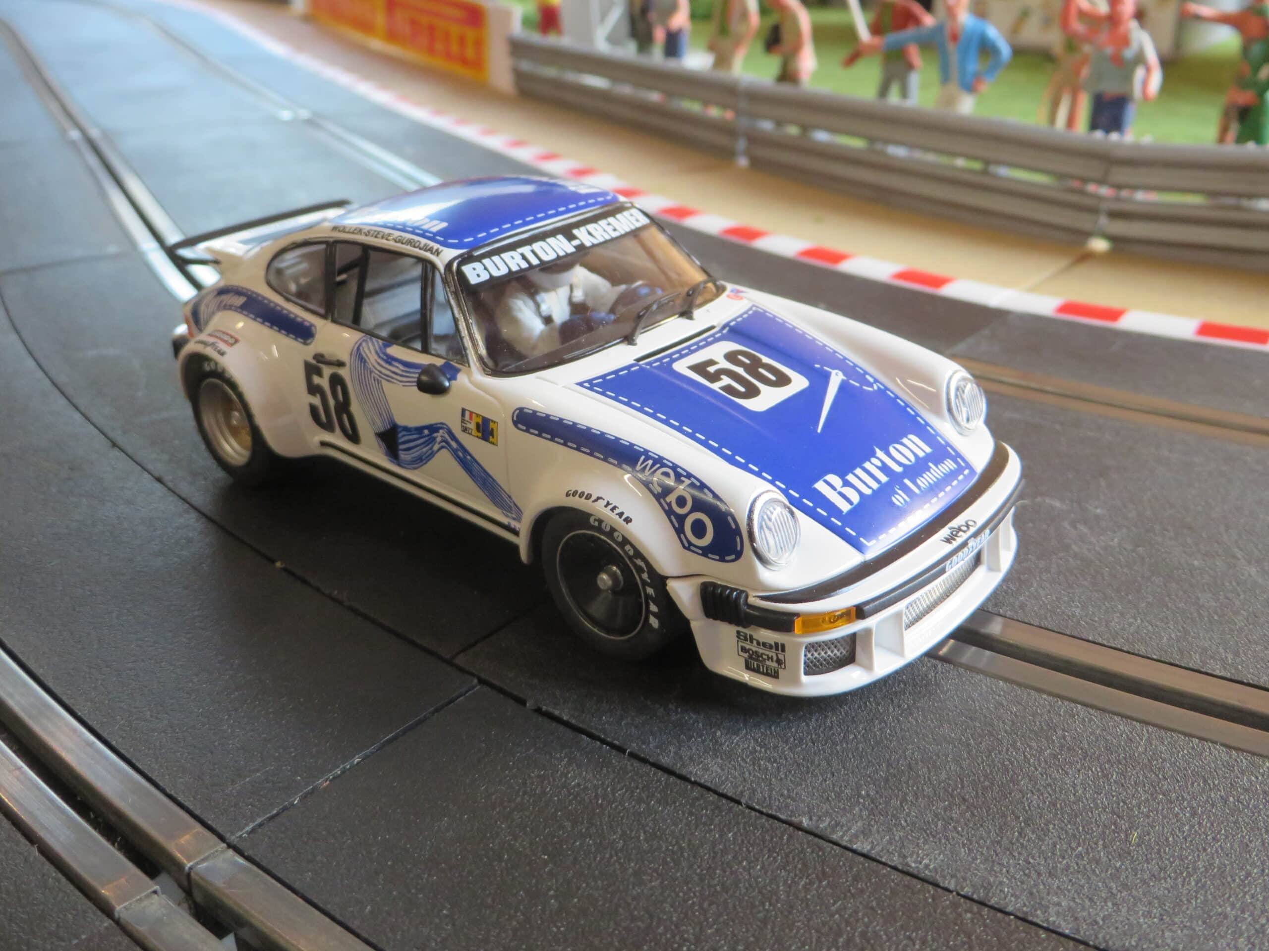 Slot Car Scalextric Fly Ref. 88153 / A-963 Porsche 911 SC #3 1982 B
