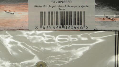 SCALEAUTO PINION 8MM 15T ERGAL
