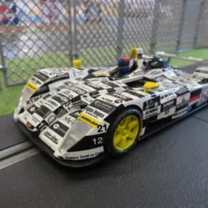 SCX 61820