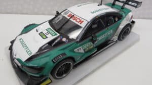 CARRERA DIGITAL 132 BMW M4 DTM (tuned)