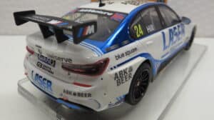 SCALEXTRIC BMW 330e