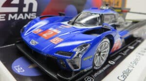 SCALEXTRIC CADILLAC V-SERIES R