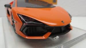 SCALEXTRIC LAMBORGHINI REVUELTO