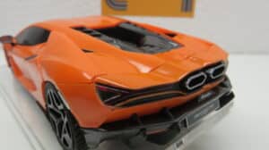 SCALEXTRIC LAMBORGHINI REVUELTO