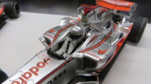 SCALEXTRIC DUOBOX F1 MCLAREN/MERCEDES
