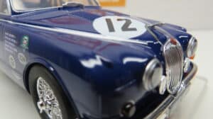 SCALEXTRIC JAGUAR MkII