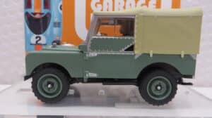 SCALEXTRIC LAND ROVER SERIES 1
