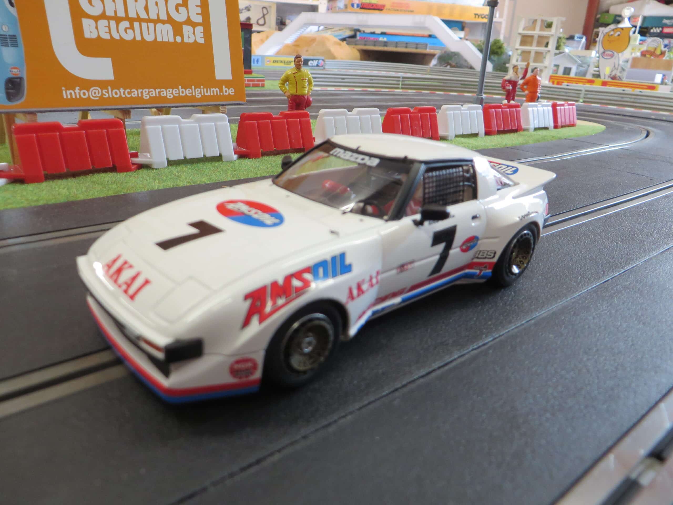 REVOSLOT MAZDA RX 7 | Slotcar Garage Belgium