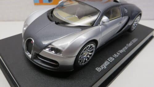AUTOART BUGATTI EB 16.4 VEYRON