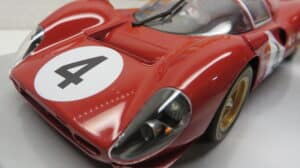 BRM FERRARI 330 P4    (scale 1/24)