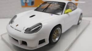 AUTOART PORSCHE 911 GT3R