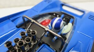 VANQUISE MCLAREN M8D (scale 1/28)