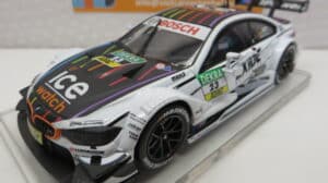 CARRERA DIGITAL 132 BMW M4 DTM