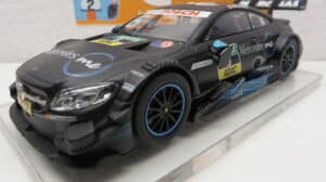 CARRERA DIGITAL 132 MERCEDES AMG C63 DTM