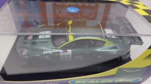 SCALEXTRIC ASTON MARTIN DBR9
