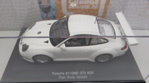 AUTOART SCALE 1/24 PORSCHE 911 GT3 RSR