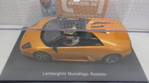 AUTOART SCALE 1/24 LAMBORGHINI MURCIELAGO