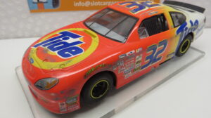 SCALEXTRIC NASCAR FORD