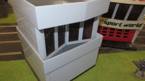 SCALEXTRIC SCENERY PIT BOX / GARAGE