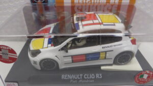 NSR RENAULT CLIO R3