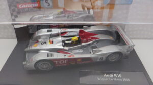 CARRERA AUDI R10