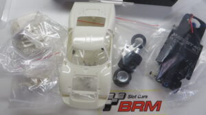 BRM FORD GT40 MK II WHITE KIT (scale 1/24)