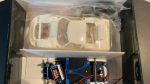 BRM FORD GT40 MK II WHITE KIT (scale 1/24)