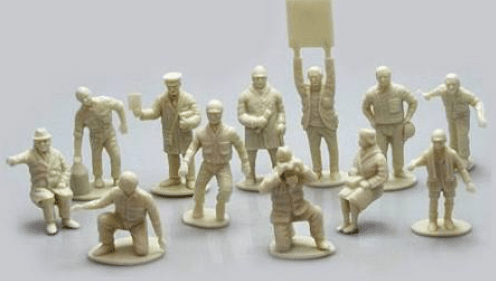 MRRC  RACING FIGURES 1/32   12 PIECES