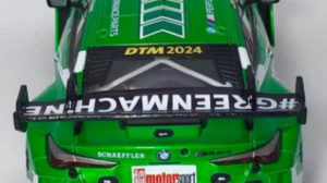 CARRERA DIGITAL 132 BMW M4 GT3