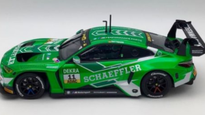 CARRERA DIGITAL 132 BMW M4 GT3