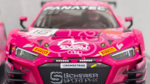 CARRERA DIGITAL 124 AUDI R8 GT3 (scale 1/24)
