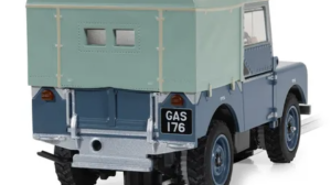 SCALEXTRIC LAND ROVER SERIES 1