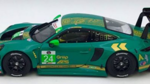 CARRERA DIGITAL 124 PORSCHE 911 GT3 R (scale 1/24)