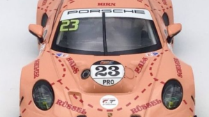 CARRERA DIGITAL 124 PORSCHE 911 GT3 R (scale 1/24)